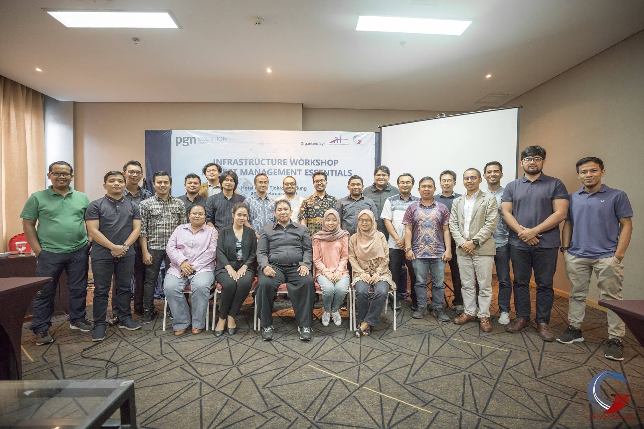 Infrastructure Training on "Project Management Essentials"
